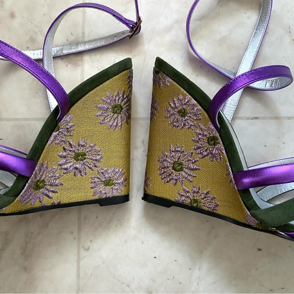 $940 LA DoubleJ Made in Italy Suede Leather Floral Ankle Strap Wedge Sandals 6 - Picture 6 of 13